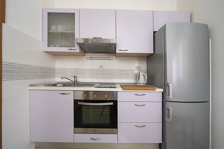 apartments Adriatic, Igrane - kitchen