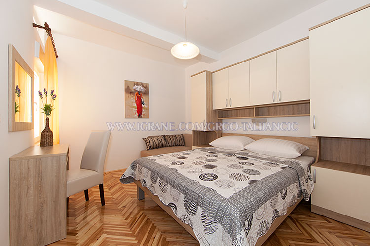 apartments Grgo Talijani, Igrane - second bedroom