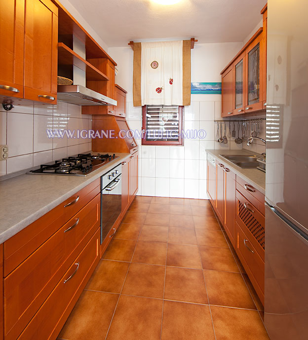 apartments Mijo Luli, Igrane - full equipped kitchen