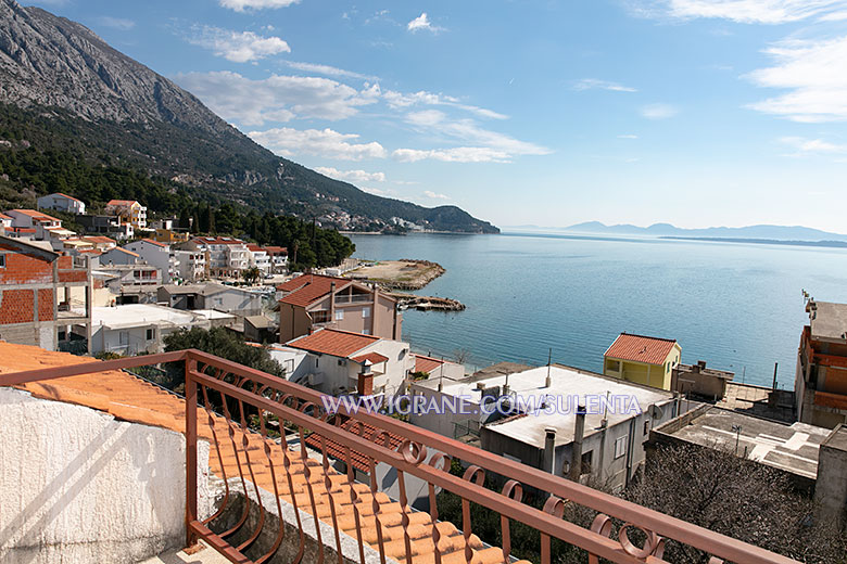 balcony with sea view