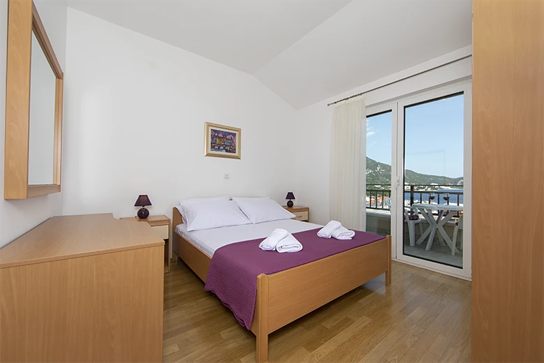 apartments Adriatic, Igrane - bedroom