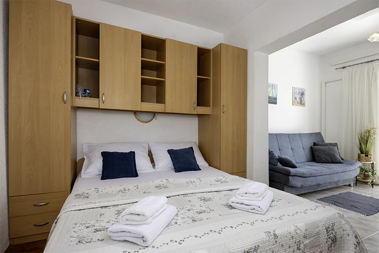 Apartments Grgo Talijančić, Igrane - bedroom