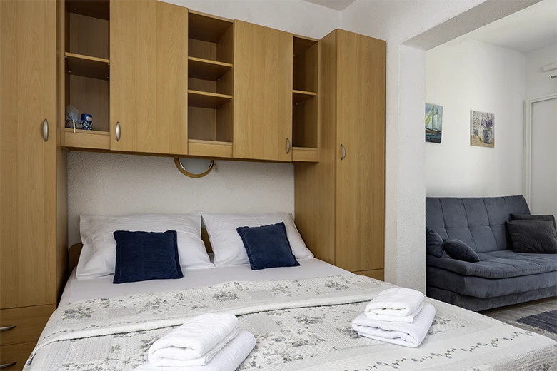 Apartments Grgo Talijančić, Igrane - bedroom