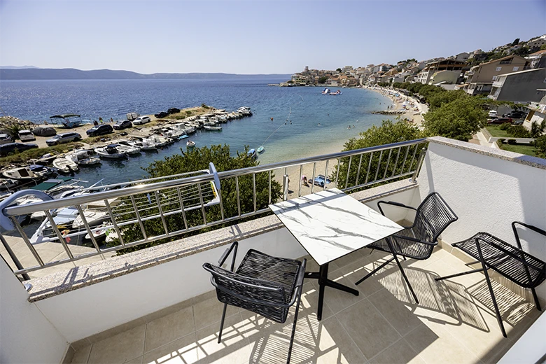Apartments Grgo Talijančić, Igrane - balcony with sea view