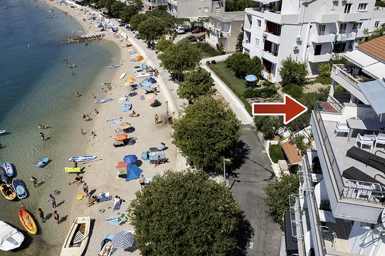 Apartments Grgo Talijančić, Igrane - balcony with sea view, aerial view