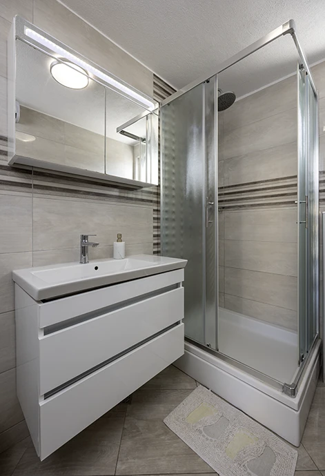 Apartments Grgo Talijančić, Igrane - bathroom