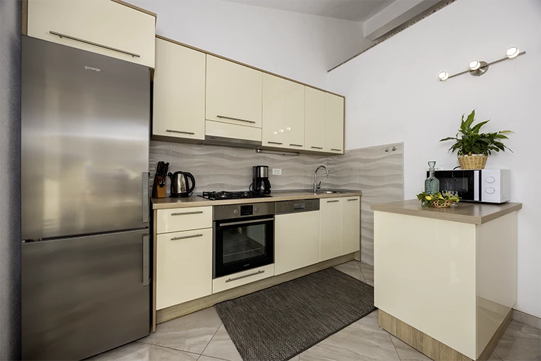 Apartments Grgo Talijančić, Igrane - kitchen