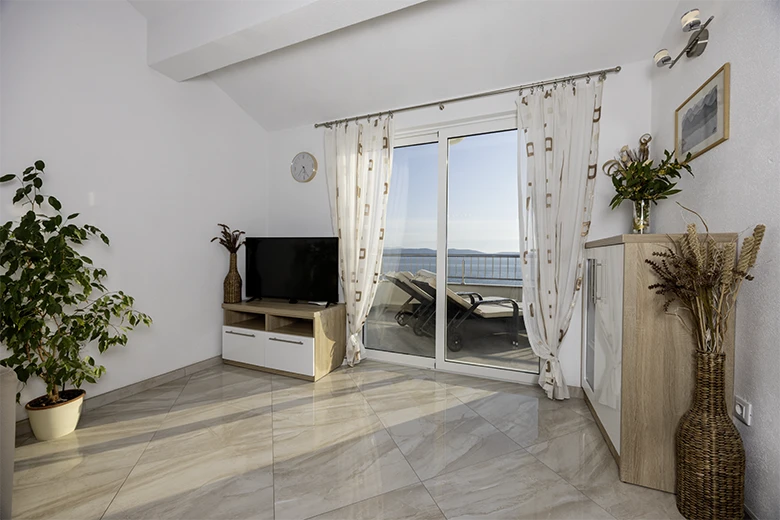 Apartments Grgo Talijančić, Igrane - living room