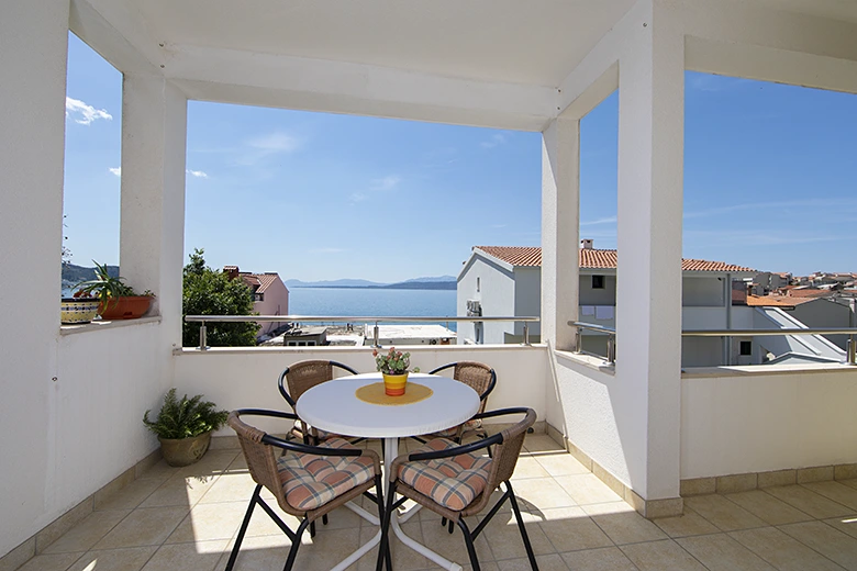 balcony with sea view