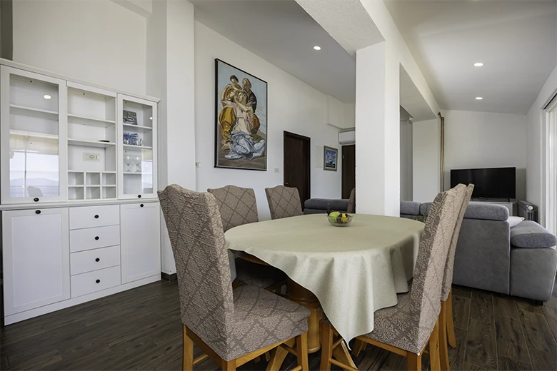 Apartments Jagoda Kumrić, Igrane - dining room