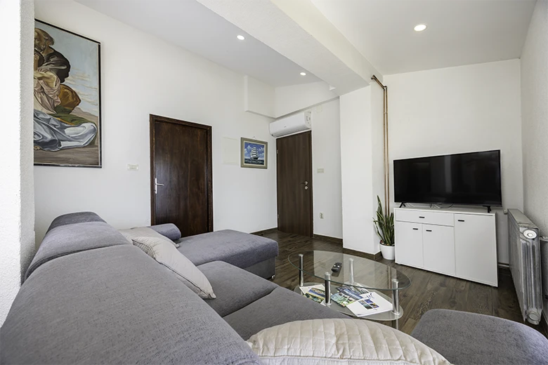 Apartments Jagoda Kumrić, Igrane - living room