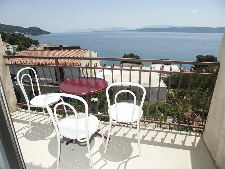 Apartments Bogomir Lulić, Igrane - balcony with sea view