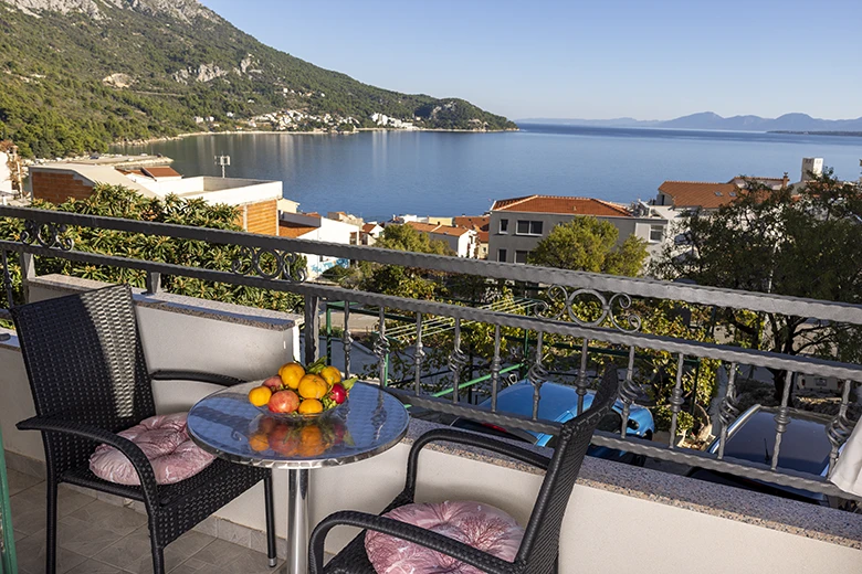 apartments Mili, Igrane - balcony with sea view