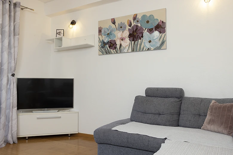 apartments Mili, Igrane - living room