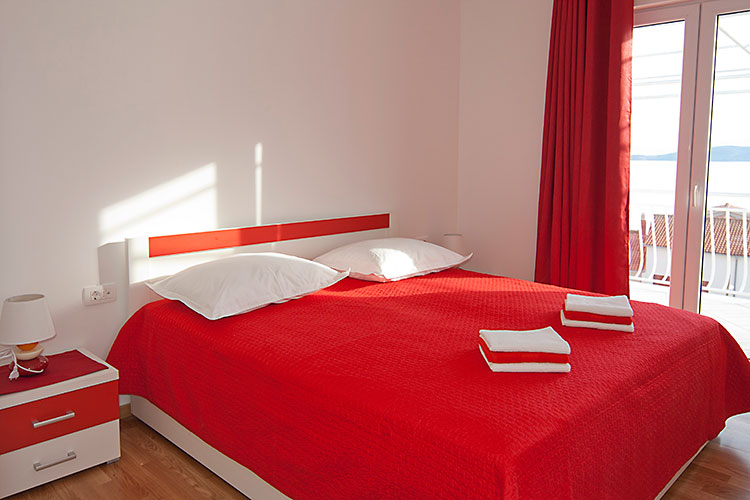 Apartments Miočević, Igrane - bedroom