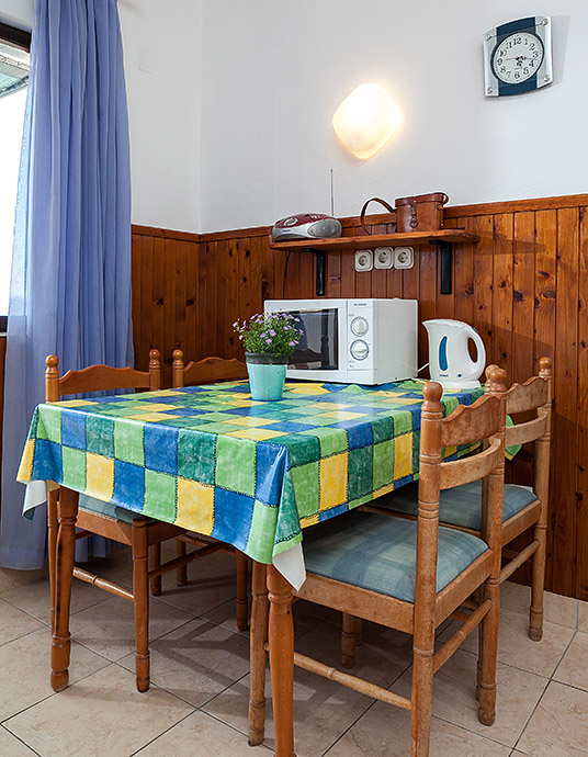 apartments Miško, Igrane - dining room