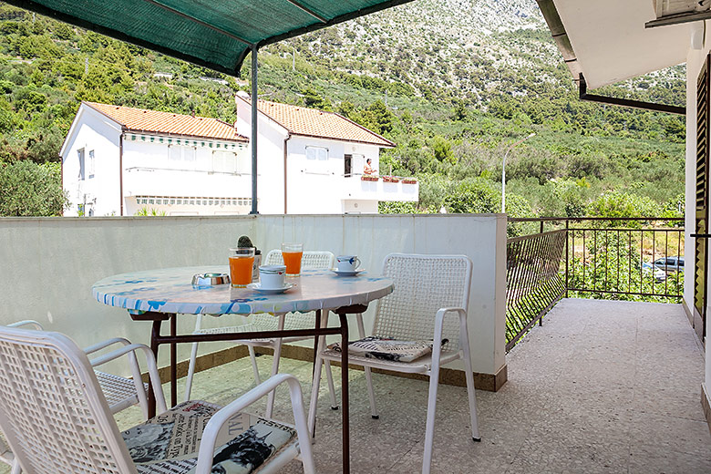 apartments Miško, Igrane - balcony