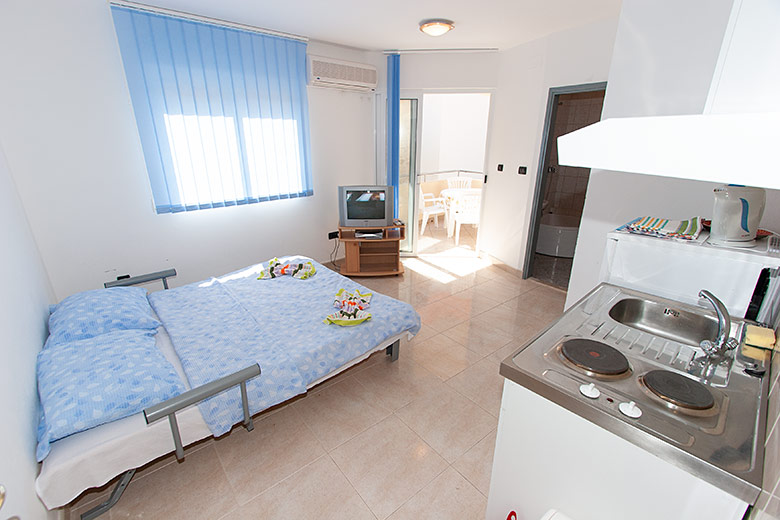 Apartments Ribica, Igrane - bedroom