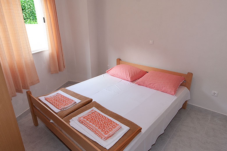 Apartments Ribica, Igrane - bedroom