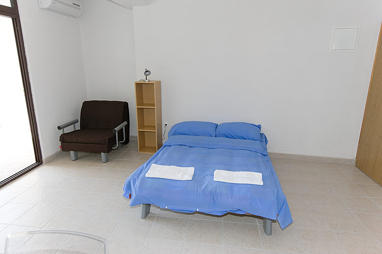 Apartments Ribica, Igrane - bedroom