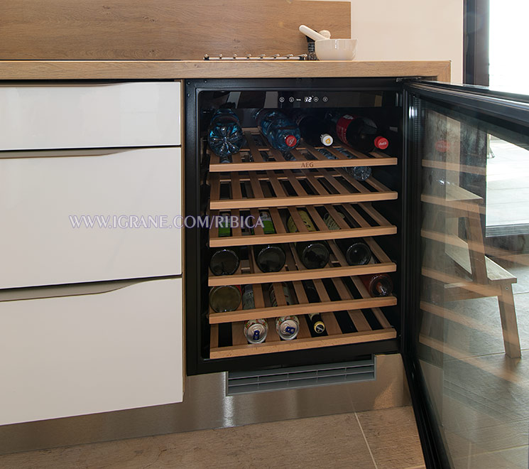 Apartments Ribica, Igrane - wine refrigerator