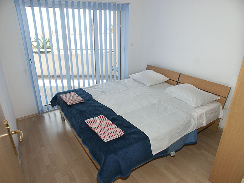 Apartments Ribica, Igrane - bedroom