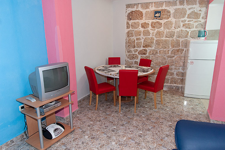 Apartments Ribica, Igrane - dining room