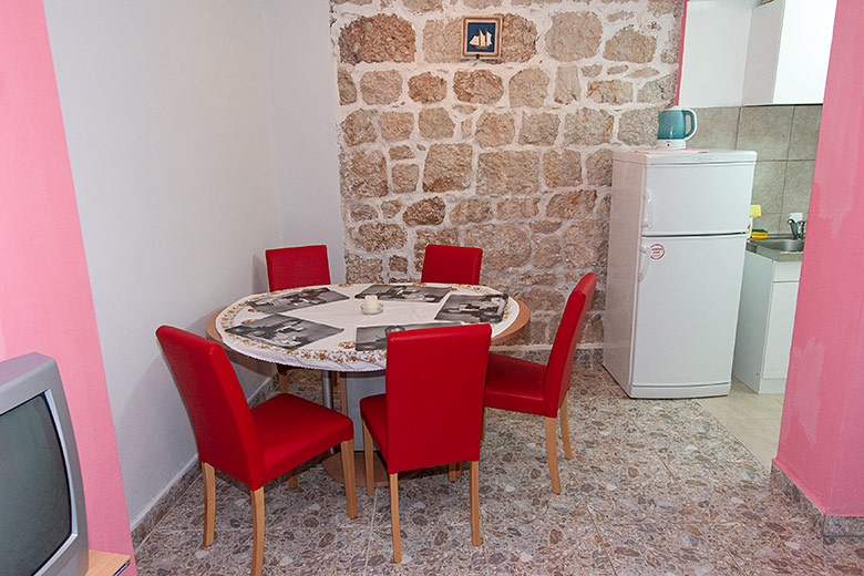 Apartments Ribica, Igrane - dining room