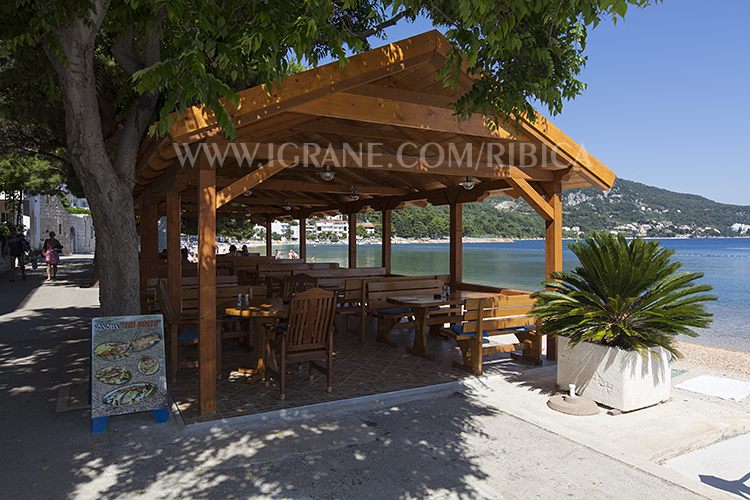 restaurant Tri volta, Igrane