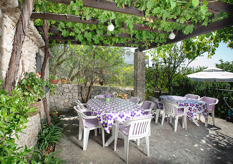 apartments Šimić, Igrane - veranda