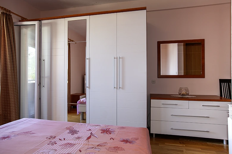 apartments Snježana, Igrane - bedroom