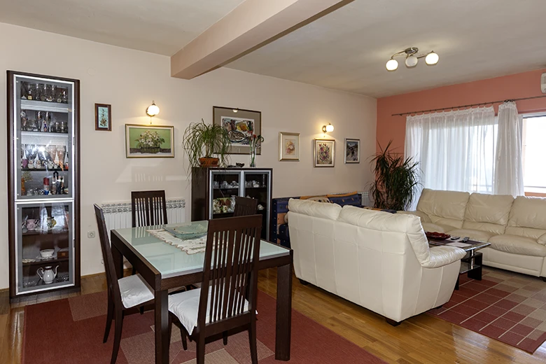 apartments Snježana, Igrane - dining room