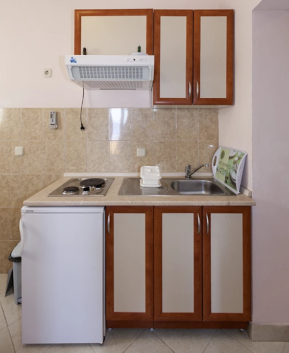 apartments Snježana, Igrane - kitchen