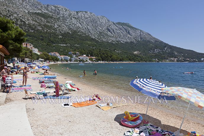 beach center, Igrane