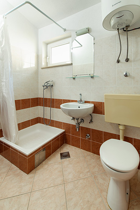 bathroom, apartments Šodan - Igrane