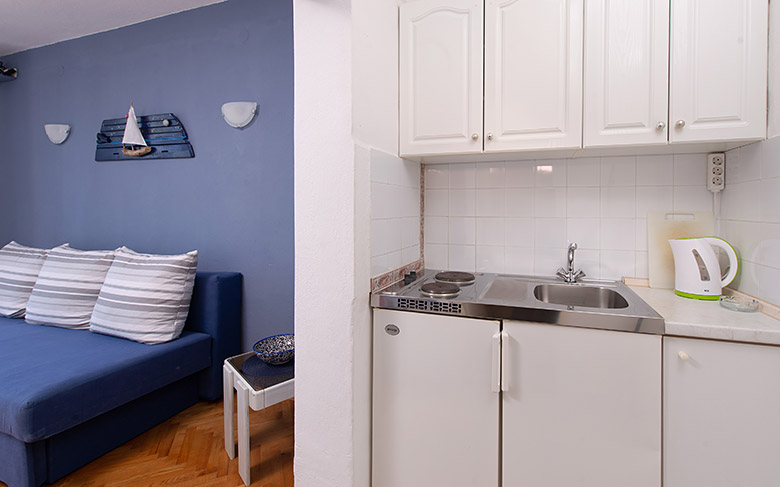 kitchen, apartments Šodan - Igrane