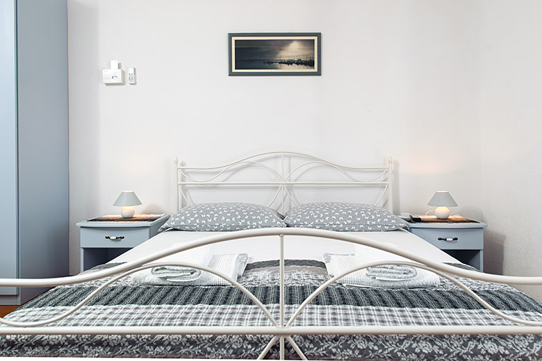 bedroom, apartments Šodan - Igrane