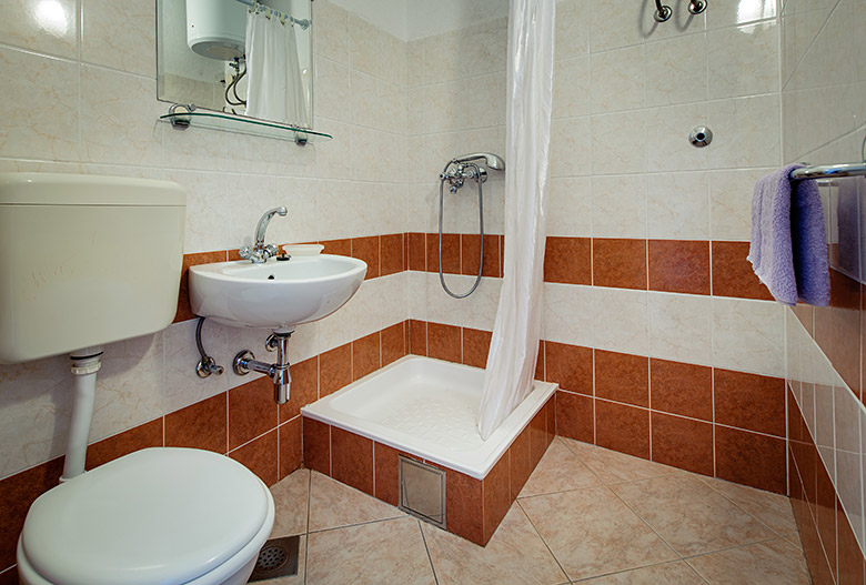 bathroom, apartments Šodan - Igrane