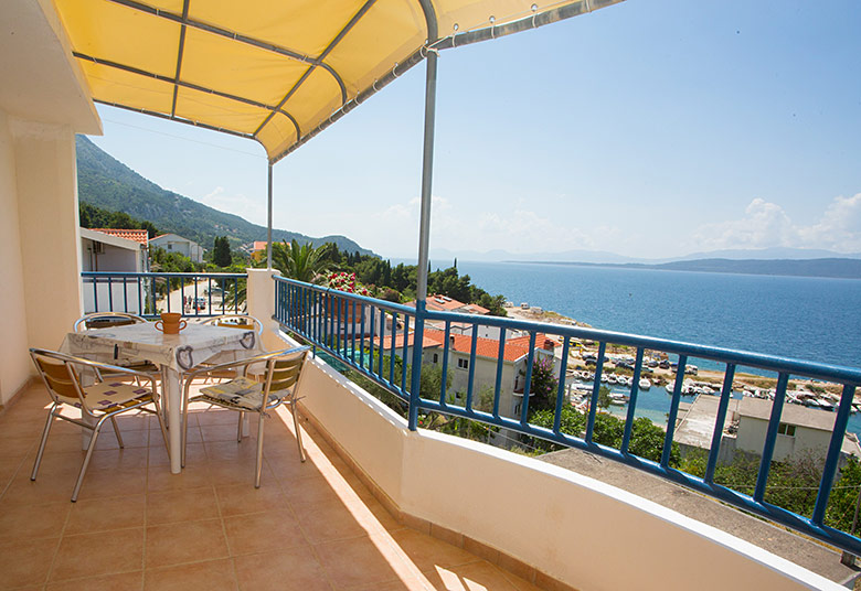 balcony with sea view